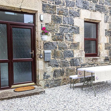The Old Coach House Apartment Lochinver Exterior photo
